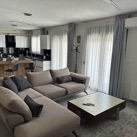 Poly'S Home 2 Ioannina Exterior foto