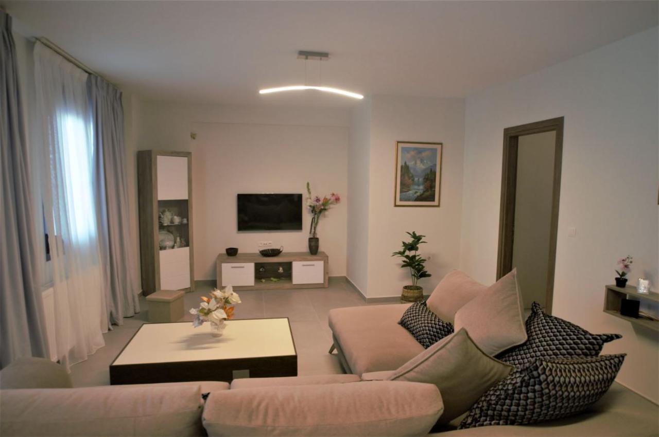 Poly'S Home 2 Ioannina Exterior foto